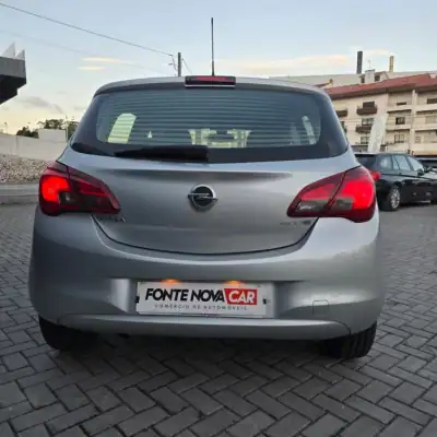 Opel Corsa 2017 - 9750 EUR, 130248 km - AUTO.MOTO.pt - 130248km - foto 6 de 19