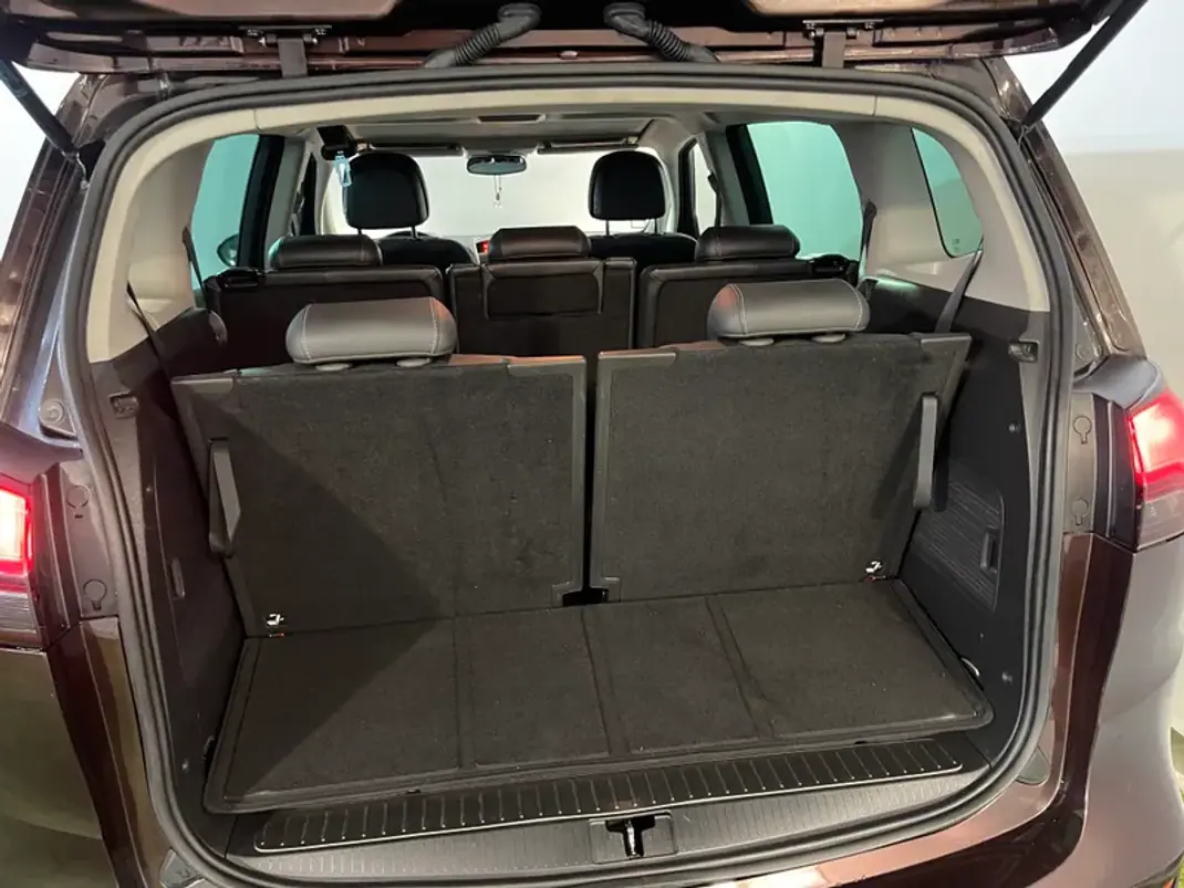 Opel Zafira 2012 - 9750 EUR, 227000 km - AUTO.MOTO.pt - 227000km - foto 4 de 31