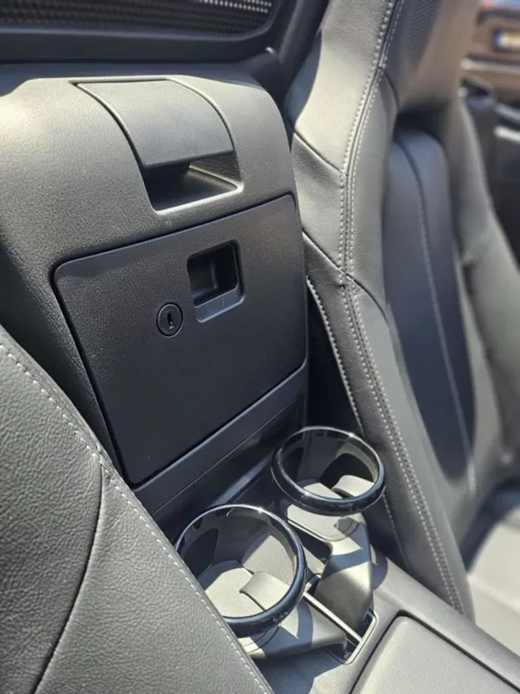 Mazda MX-5 2022 - 31480 EUR, 2900 km - AUTO.MOTO.pt - 2900km - foto 10 de 19