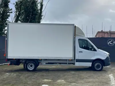 Mercedes-Benz Sprinter 515 CDI Contentor + Plataforma Elevatória 2023 - 49750 EUR, 54000 km - AUTO.MOTO.pt - 54000km - foto 4 de 33