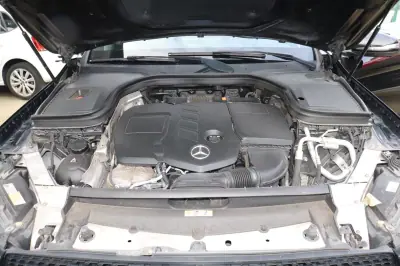 Mercedes-Benz 200 2020 - 54990 EUR, 120000 km - AUTO.MOTO.pt - 120000km - foto 18 de 20