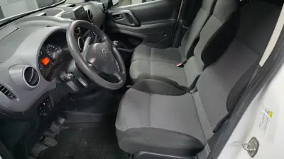 Citroën Berlingo 2018 - 17990 EUR, 67000 km - AUTO.MOTO.pt - 67000km - foto 6 de 42