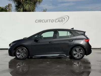 Cupra Born 2022 — foto 2 de 8