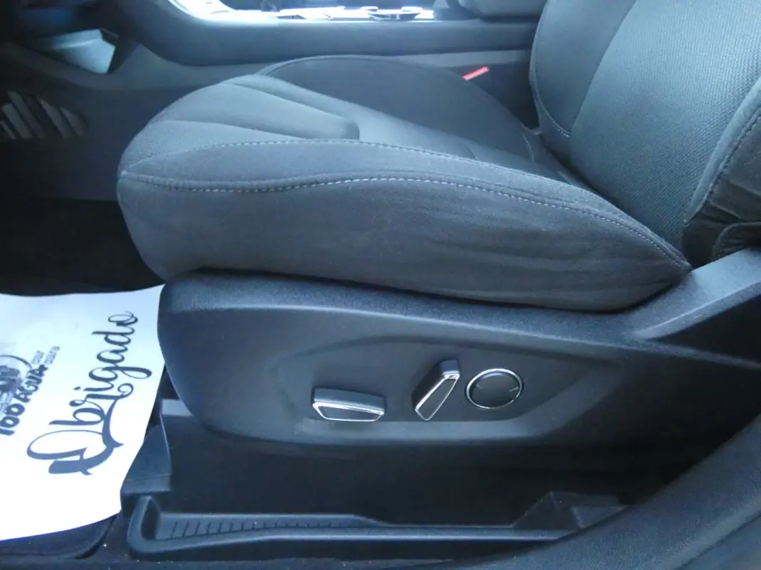 Ford S-Max 2016 - 18750 EUR, 199000 km - AUTO.MOTO.pt - 199000km - foto 12 de 25