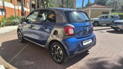 Smart ForFour 2017 - 12890 EUR, 50000 km - 50000km - foto 4 de 14