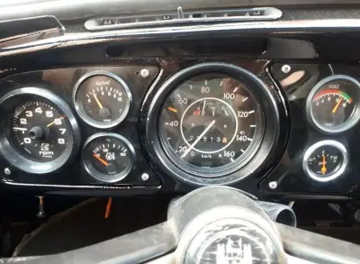 Volkswagen Carocha 1974 - 13900 EUR, 23000 km - AUTO.MOTO.pt - 23000km - foto 6 de 11