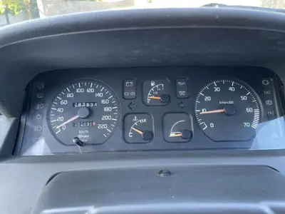 Renault Clio 1993 - 3900 EUR, 283000 km - AUTO.MOTO.pt - 283000km - foto 23 de 39