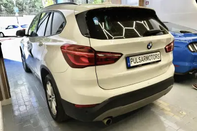 BMW X1 2017 - 14990 EUR, 280000 km - AUTO.MOTO.pt - 280000km - foto 4 de 9