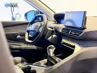 Peugeot 3008 2022 — foto 4 de 33