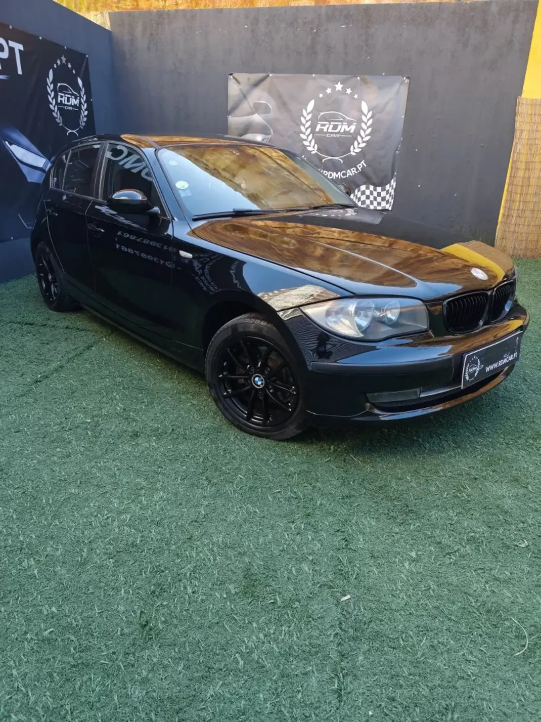 BMW 118 2008 - 7350 EUR, 221000 km - AUTO.MOTO.pt - 221000km - foto 2 de 11