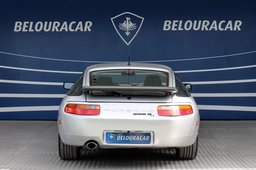 Porsche 928 1988 - 52500 EUR, 62911 km - AUTO.MOTO.pt - 62911km - foto 5 de 16