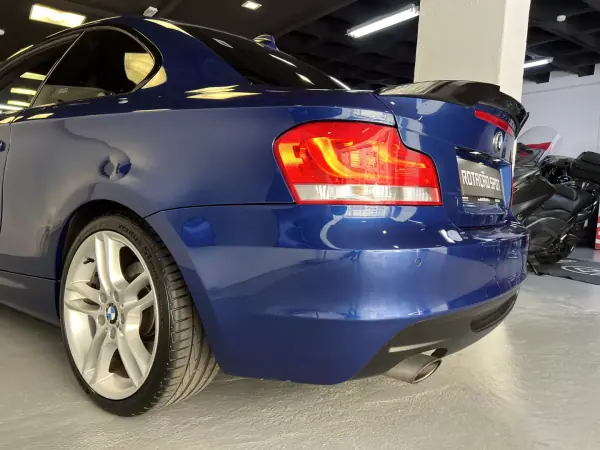 BMW 120 2011 - 12990 EUR, 239000 km - AUTO.MOTO.pt - 239000km - foto 28 de 36