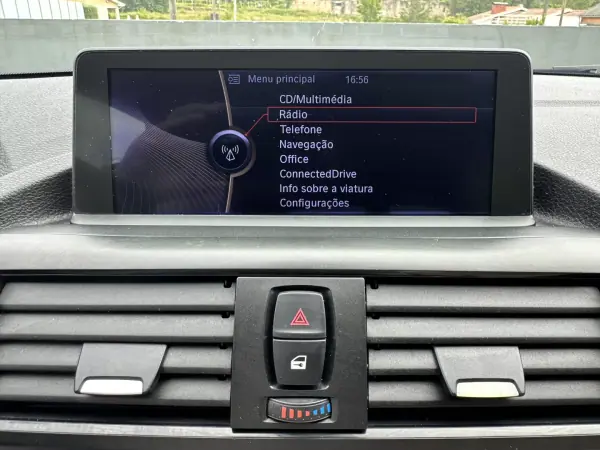 BMW 116 2012 - 16100 EUR, 230000 km - AUTO.MOTO.pt - 230000km - foto 40 de 65