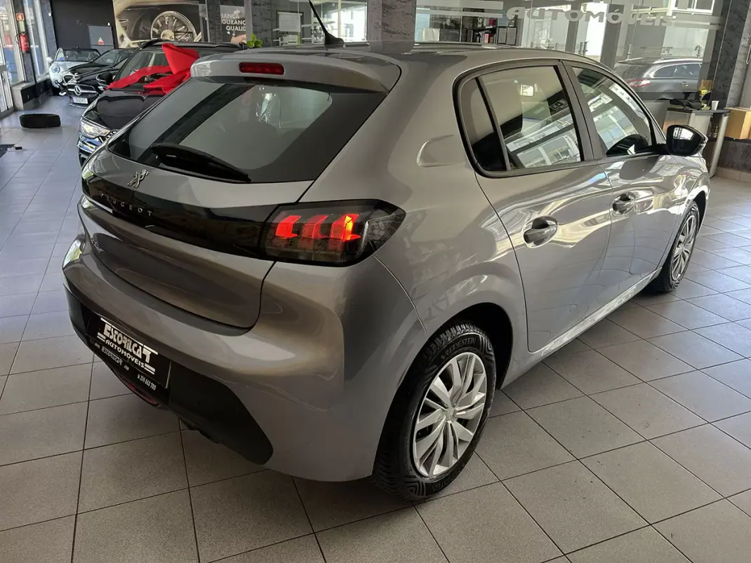 Peugeot 208 2022 - 14600 EUR, 41453 km - AUTO.MOTO.pt - 41453km - foto 4 de 22