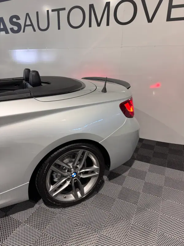 BMW 218 2015 - 23500 EUR, 133800 km - AUTO.MOTO.pt - 133800km - foto 44 de 59
