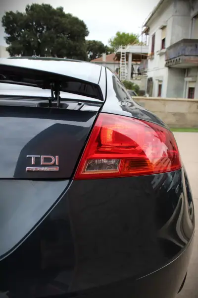 Audi TT Coupé 2009 - 16990 EUR, 185000 km - AUTO.MOTO.pt - 185000km - foto 26 de 29