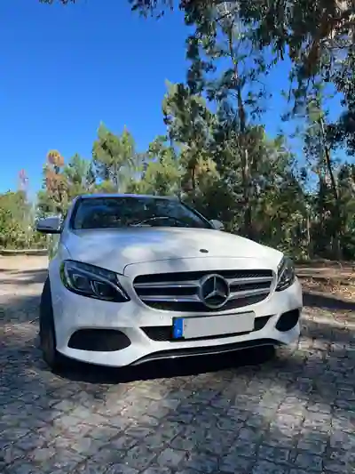Mercedes-Benz C 220 2018 — foto 3 de 15