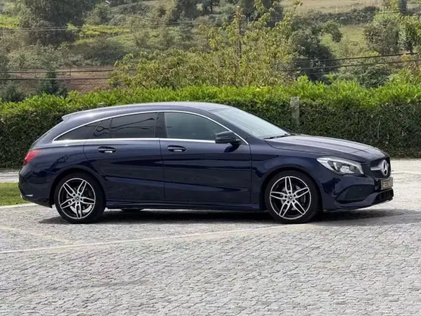 Mercedes-Benz CLA 180 2017 - 19999 EUR, 160000 km - AUTO.MOTO.pt - 160000km - foto 4 de 26