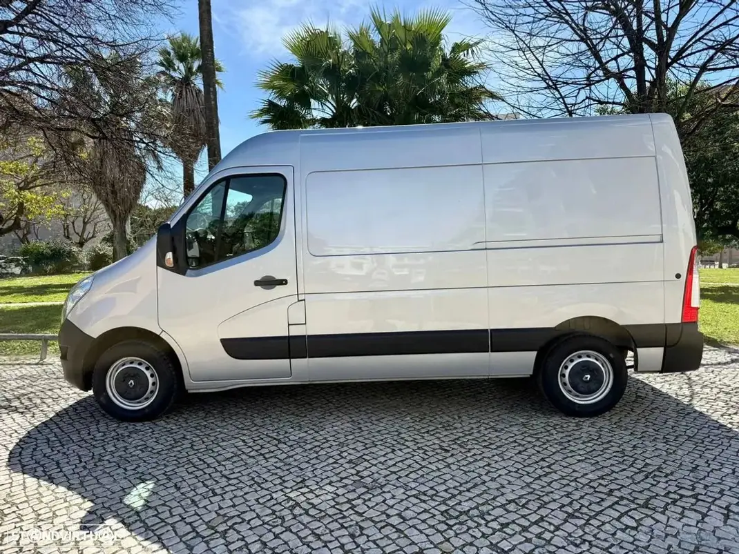 Renault Master 2.3 DCI L2H2 2020 - 17990 EUR, 144250 km - AUTO.MOTO.pt - 144250km - foto 2 de 38