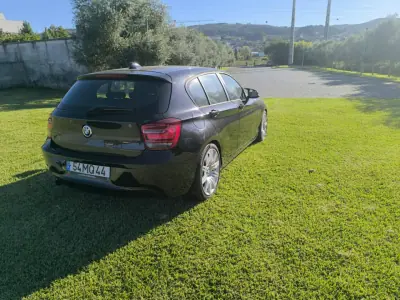 BMW 120 2011 — foto 4 de 10
