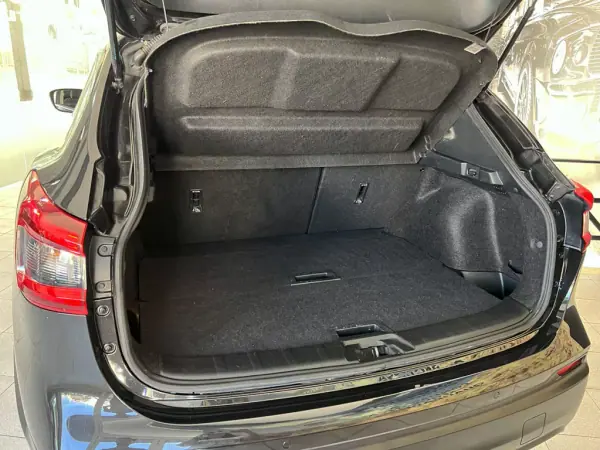 Nissan Qashqai 2019 - 16900 EUR, 120094 km - AUTO.MOTO.pt - 120094km - foto 22 de 22