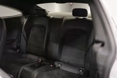 Mercedes-Benz C 220 2016 - 26900 EUR, 178412 km - AUTO.MOTO.pt - 178412km - foto 20 de 22