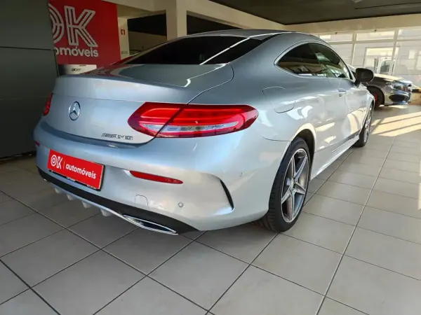 Mercedes-Benz C 250 2016 - 25990 EUR, 219000 km - AUTO.MOTO.pt - 219000km - foto 3 de 38