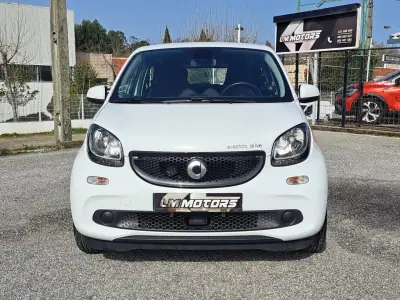 Smart ForFour 2018 - 10250 EUR, 49344 km - AUTO.MOTO.pt - 49344km - foto 2 de 43