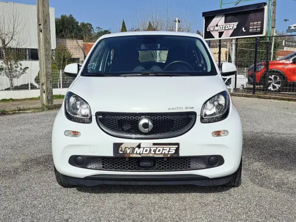 Smart ForFour 2018 - 9990 EUR, 49344 km - AUTO.MOTO.pt - 49344km - foto 2 de 43