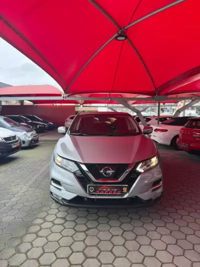 Nissan Qashqai 2018 - 18500 EUR, 118088 km - AUTO.MOTO.pt - 118088km - foto 2 de 16