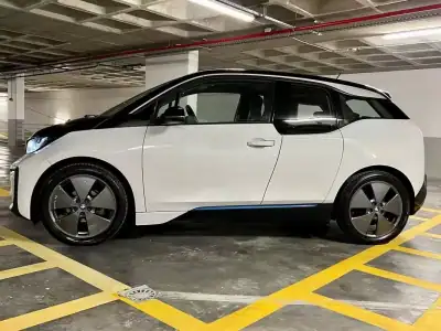 BMW i3 2020 - 16990 EUR, 79000 km - AUTO.MOTO.pt - 79000km - foto 41 de 50