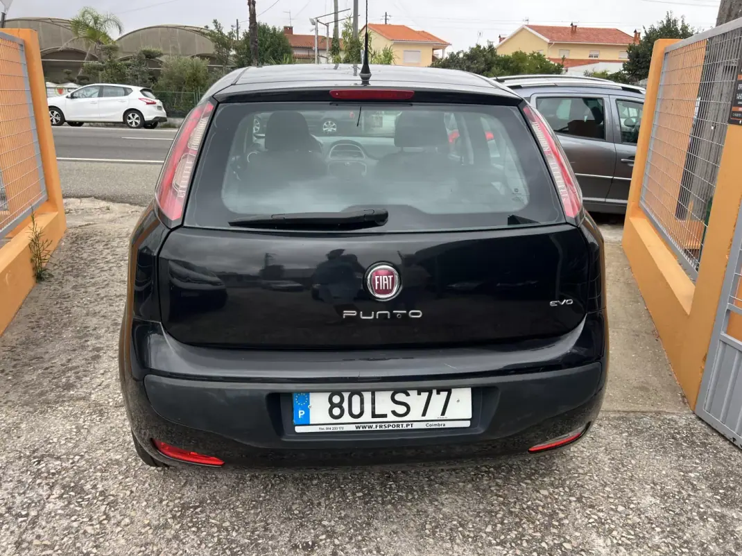 Fiat Punto Evo 2011 - 3900 EUR, 218885 km - 218885km - foto 6 de 7