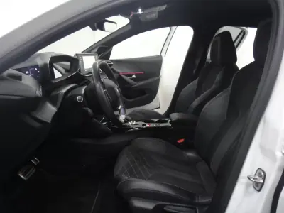 Peugeot e-208 2021 - 18500 EUR, 46000 km - AUTO.MOTO.pt - 46000km - foto 12 de 33