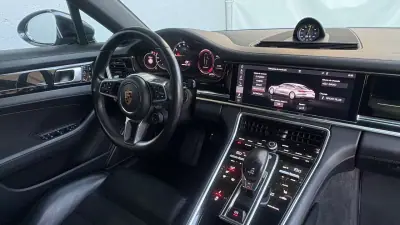 Porsche Panamera 2020 - 69900 EUR, 109000 km - AUTO.MOTO.pt - 109000km - foto 12 de 16