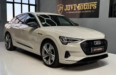 Audi Q8 e-Tron Sportback 2021 - 33950 EUR, 159218 km - AUTO.MOTO.pt - 159218km - foto 11 de 28
