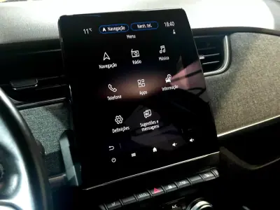 Renault Zoe 2020 - 13900 EUR, 105098 km - AUTO.MOTO.pt - 105098km - foto 23 de 28