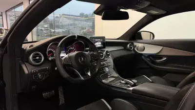 Mercedes-Benz C 63 AMG 2016 - 77990 EUR, 60883 km - AUTO.MOTO.pt - 60883km - foto 19 de 37