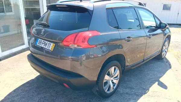 Peugeot 2008 2015 - 8950 EUR, 188371 km - AUTO.MOTO.pt - 188371km - foto 7 de 29