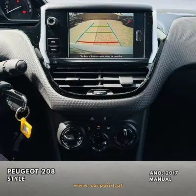 Peugeot 208 2017 - 12900 EUR, 104595 km - AUTO.MOTO.pt - 104595km - foto 9 de 10