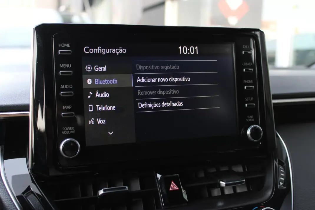 Toyota Corolla Touring Sports 2021 - 21900 EUR, 126096 km - AUTO.MOTO.pt - 126096km - foto 13 de 26