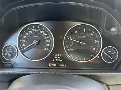 BMW 318 2014 - 11900 EUR, 250000 km - 250000km - foto 34 de 60