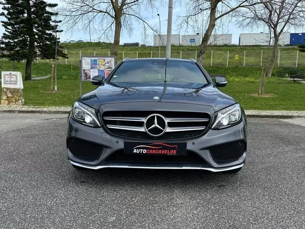 Mercedes-Benz C 250 2015 - 24450 EUR, 115000 km - AUTO.MOTO.pt - 115000km - foto 3 de 51