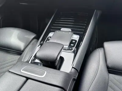 Mercedes-Benz B 180 2019 - 18900 EUR, 160000 km - AUTO.MOTO.pt - 160000km - foto 38 de 47