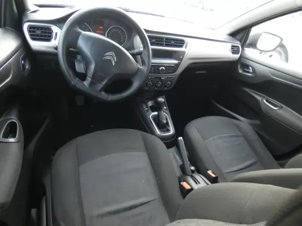 Citroën C-Elysée 2013 - 6750 EUR, 220000 km - AUTO.MOTO.pt - 220000km - foto 5 de 13