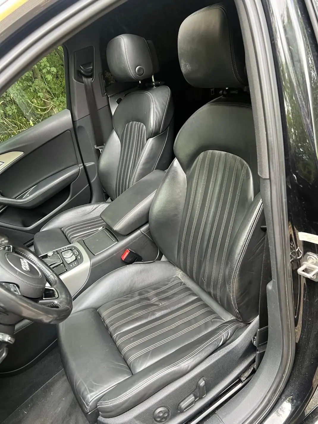 Audi A6 Allroad 2013 - 19900 EUR, 306000 km - 306000km - foto 3 de 7