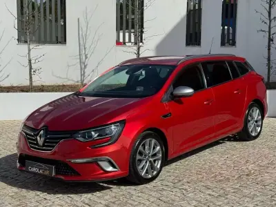 Renault Mégane Sport Tourer 2016 - 13750 EUR, 130000 km - 130000km - foto 3 de 27