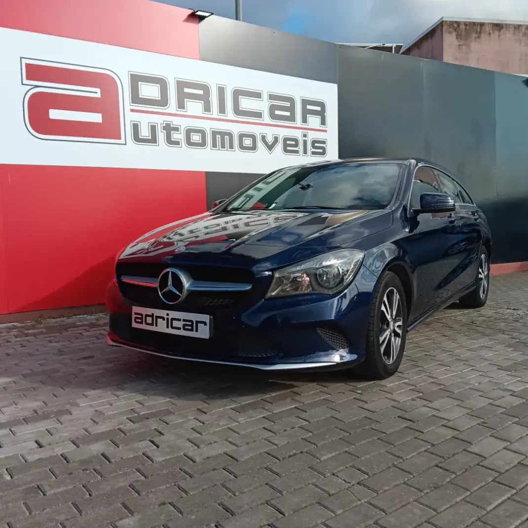 Mercedes-Benz CLA 180 2017 - 18500 EUR, 182678 km - AUTO.MOTO.pt - 182678km - foto 1 de 23