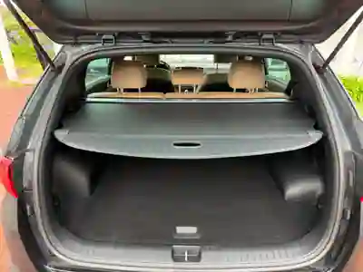 Kia Sportage 2016 - 14500 EUR, 113500 km - AUTO.MOTO.pt - 113500km - foto 5 de 12