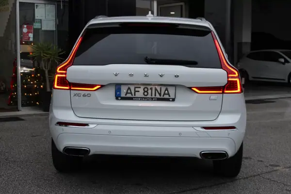 Volvo XC 60 2021 - 31900 EUR, 121360 km - AUTO.MOTO.pt - 121360km - foto 22 de 22