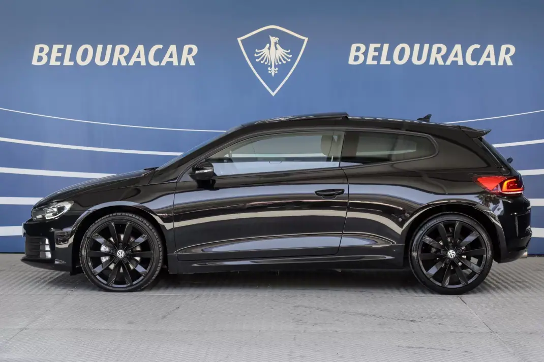 Volkswagen Scirocco 2017 - 24900 EUR, 110570 km - 110570km - foto 3 de 19